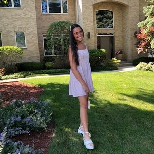 Meet your Posher, Rebecca